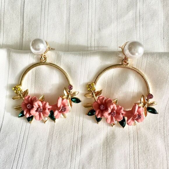 No Brand Jewelry - Light pink flower hoop & pearl earrings